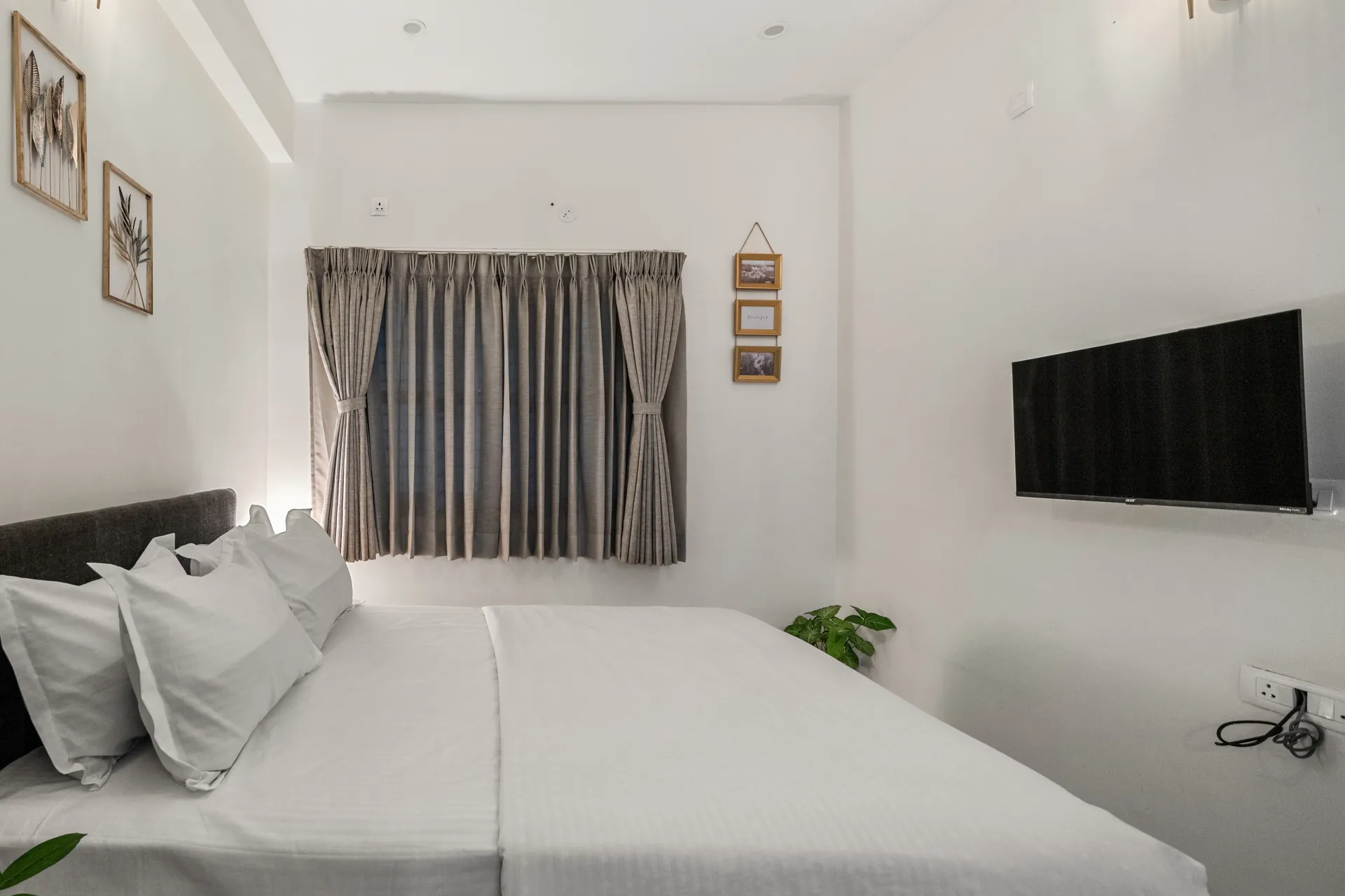 Third Bedroom 2 at Gatsby Grandeur, Bengaluru