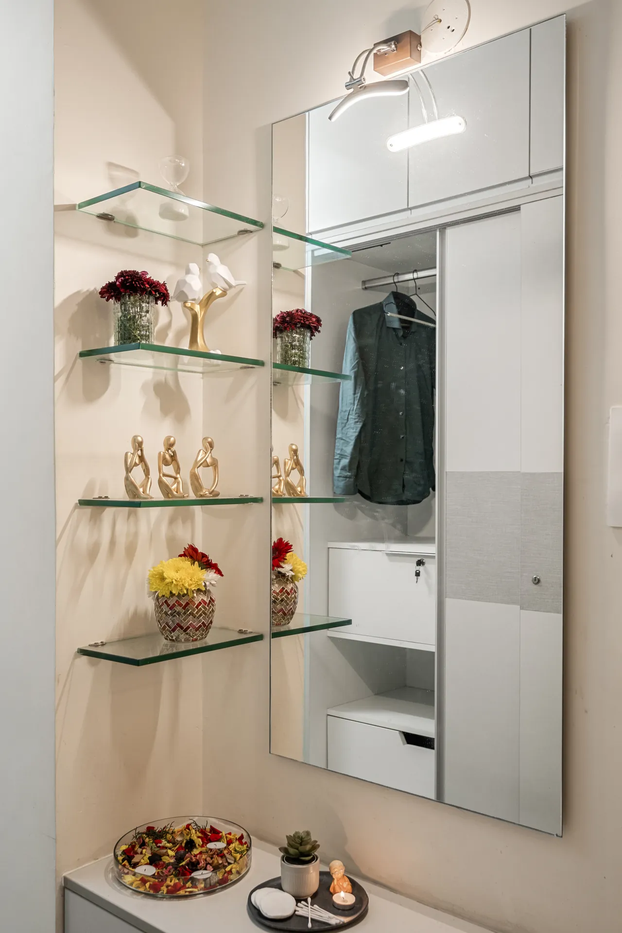 Third Bedroom 3 at Gatsby Grandeur, Bengaluru