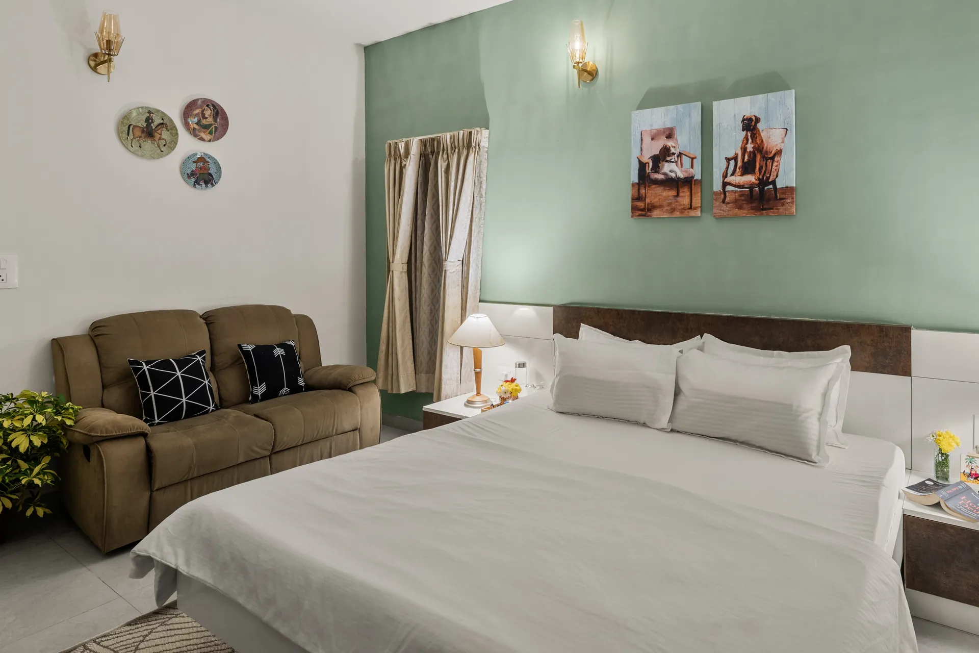 First Bedroom 1 at Gatsby Grandeur, Bengaluru