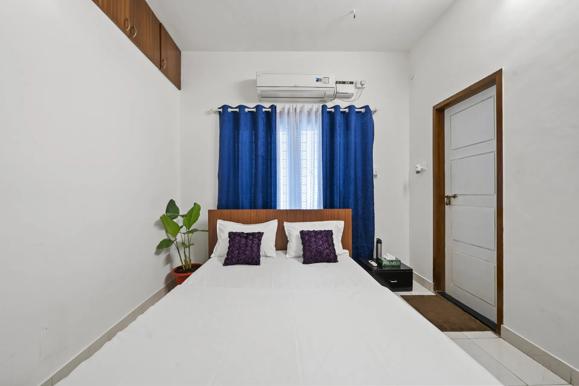 Third Bedroom 1 at Cascade Castle, Bengaluru