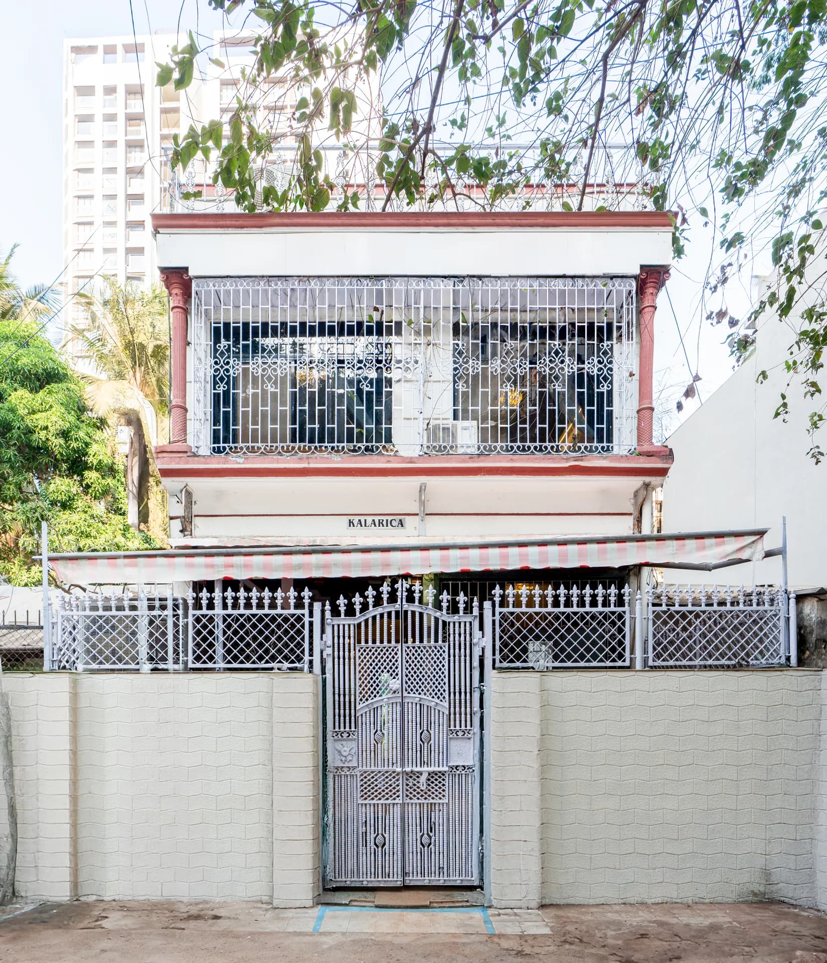 Entrance and Parking 1 at Garden Veil, Mumbai