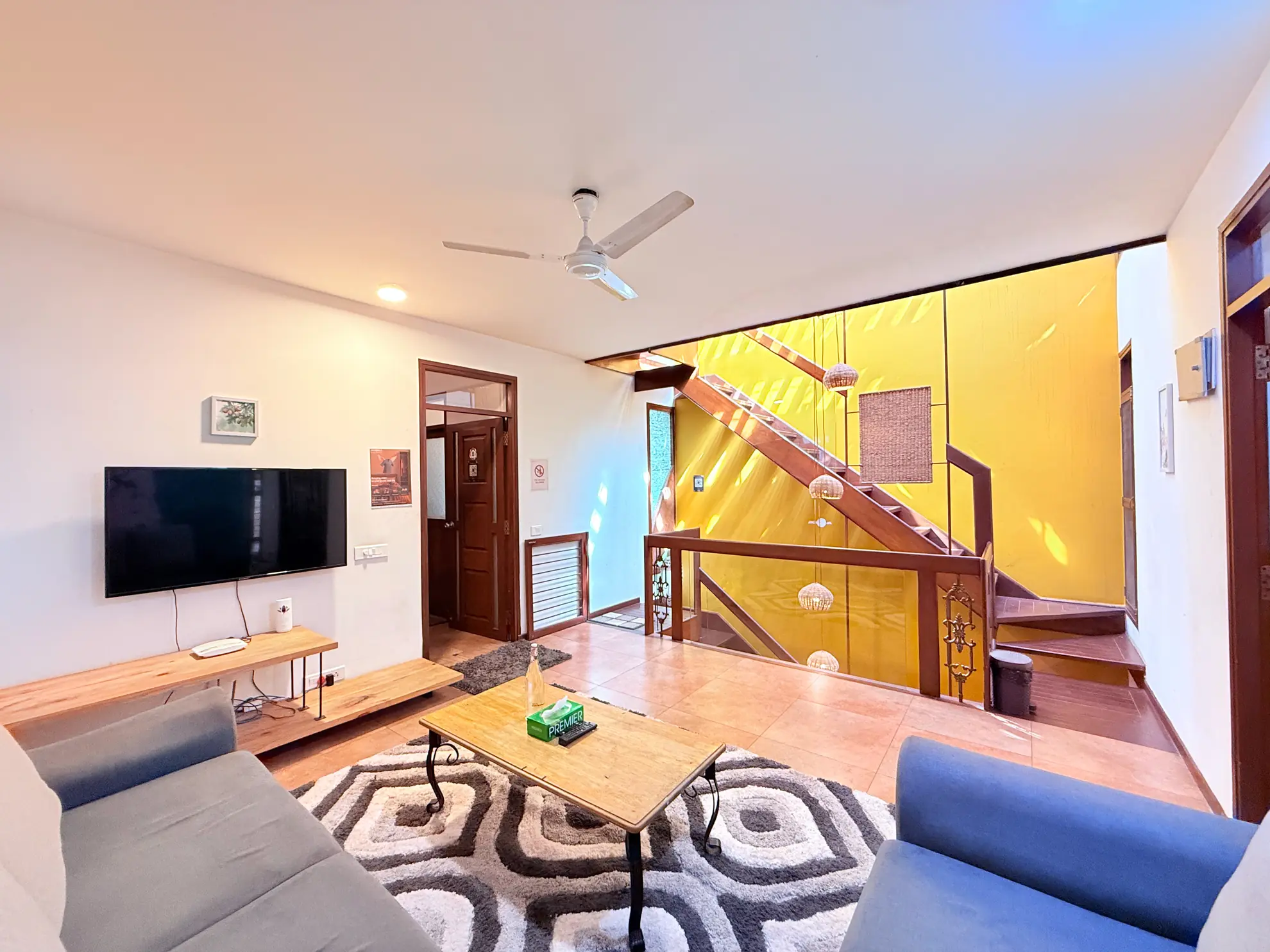 Lounge 6 at Jugglers Rest, Bengaluru