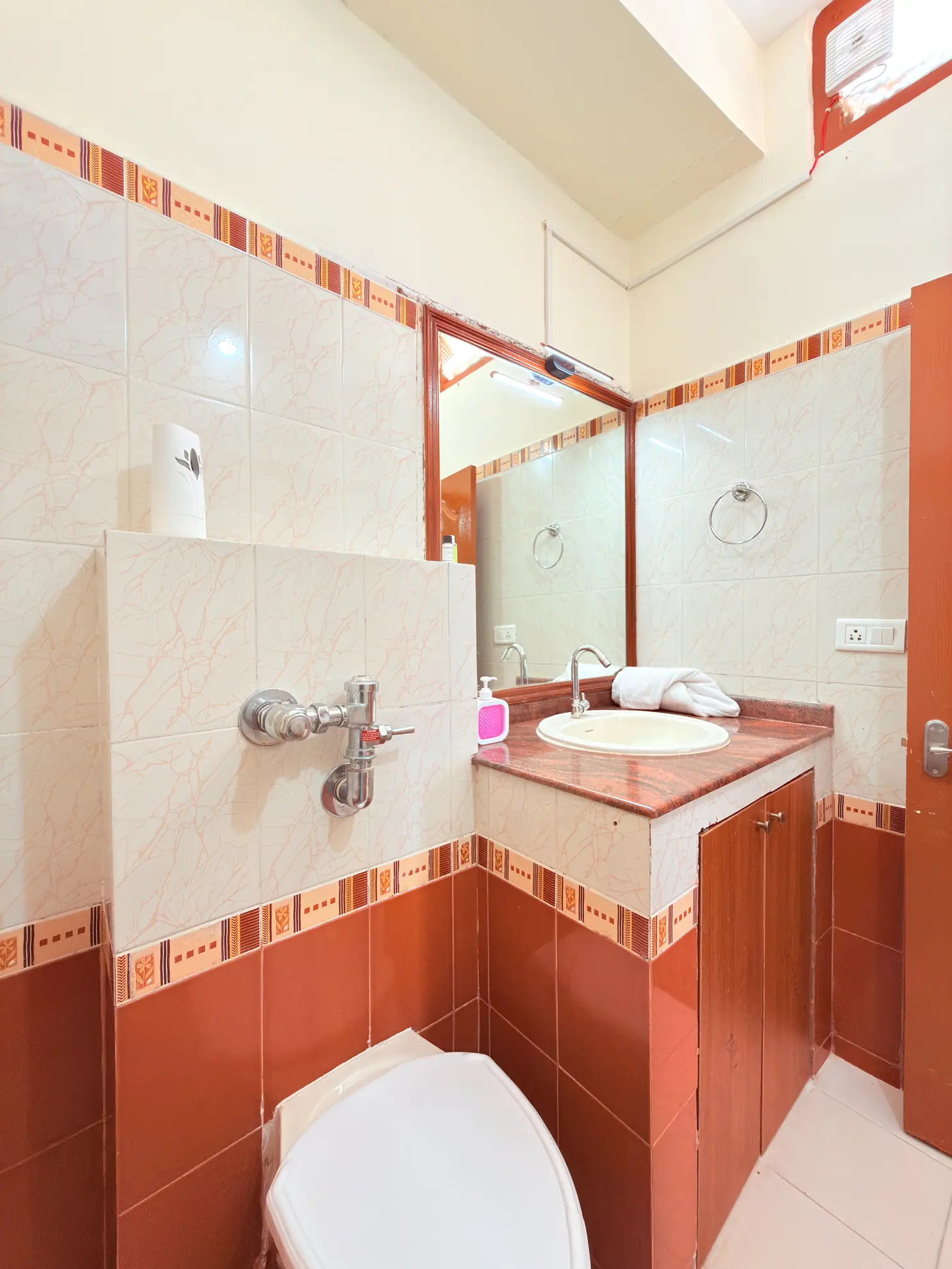 Fifth Bedroom 10 at Silicon Hideaway, Bengaluru
